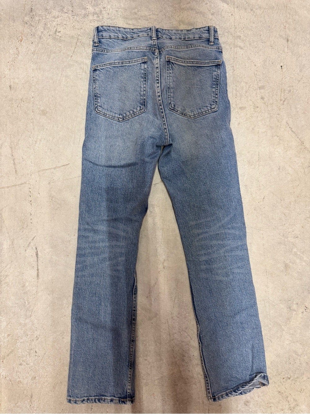 Zara Light Blue Straight Leg Jeans - Stretchy - Picture 3 of 3